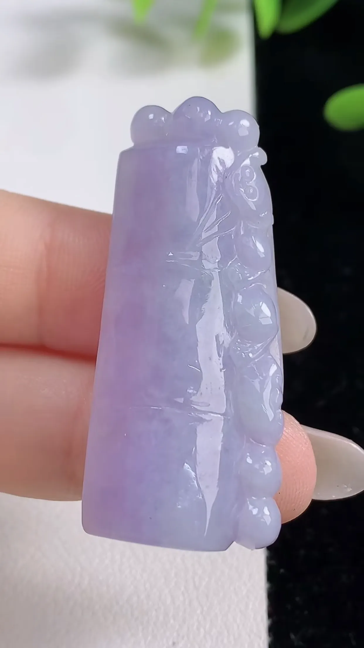缅甸天然翡翠a货 老坑料起胶冰润 紫罗兰节节高升 竹节吊坠，尺寸42.5-18.7-7.7mm  y  13.16