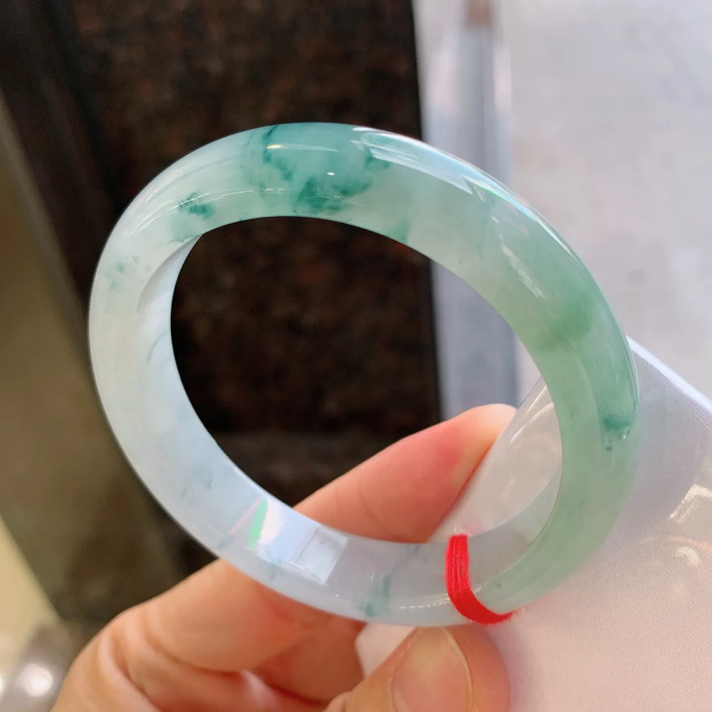 正圈冰飘花 尺寸：56.6/13/8.3mm