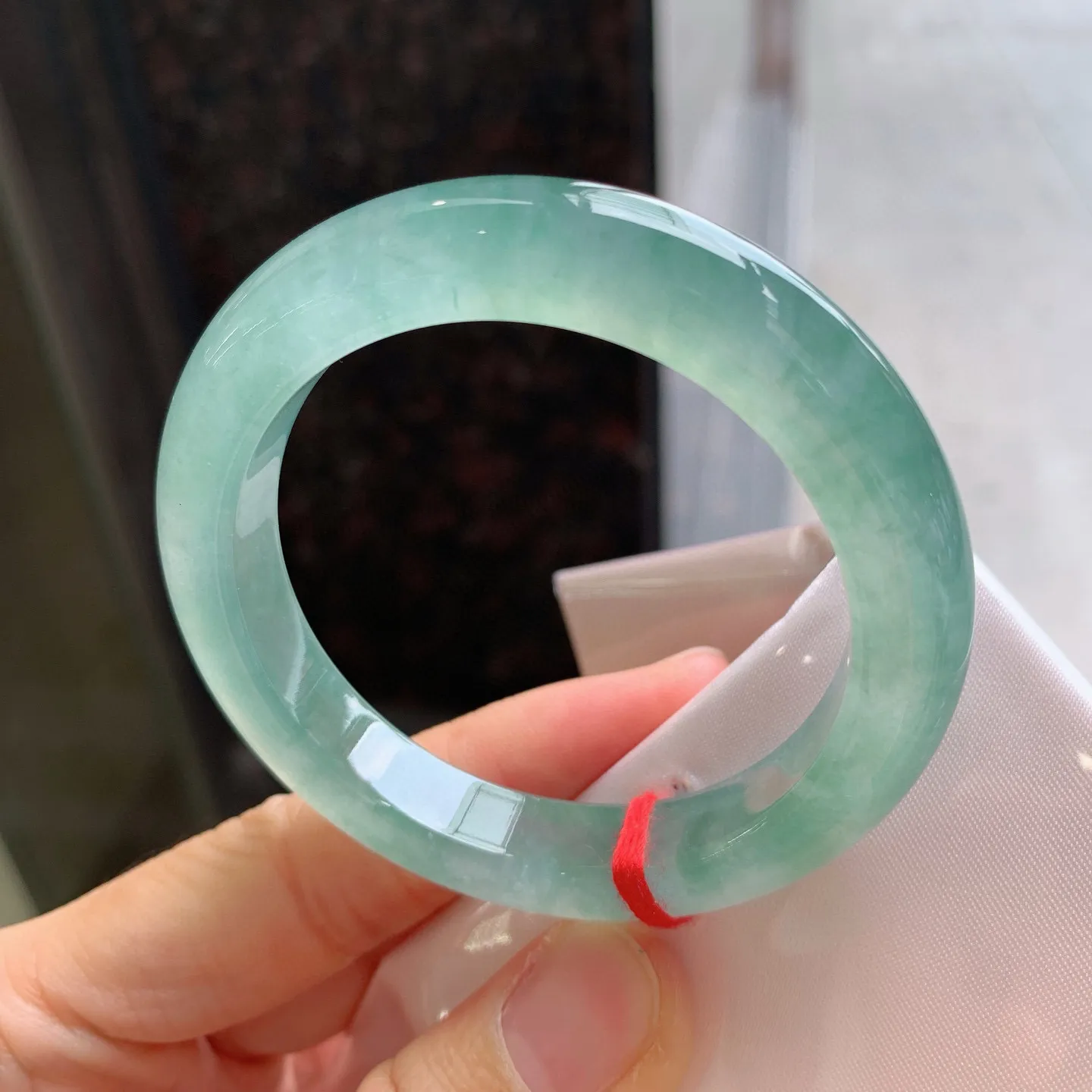 正圈冰飘花 尺寸：51/10.2/8.9mm