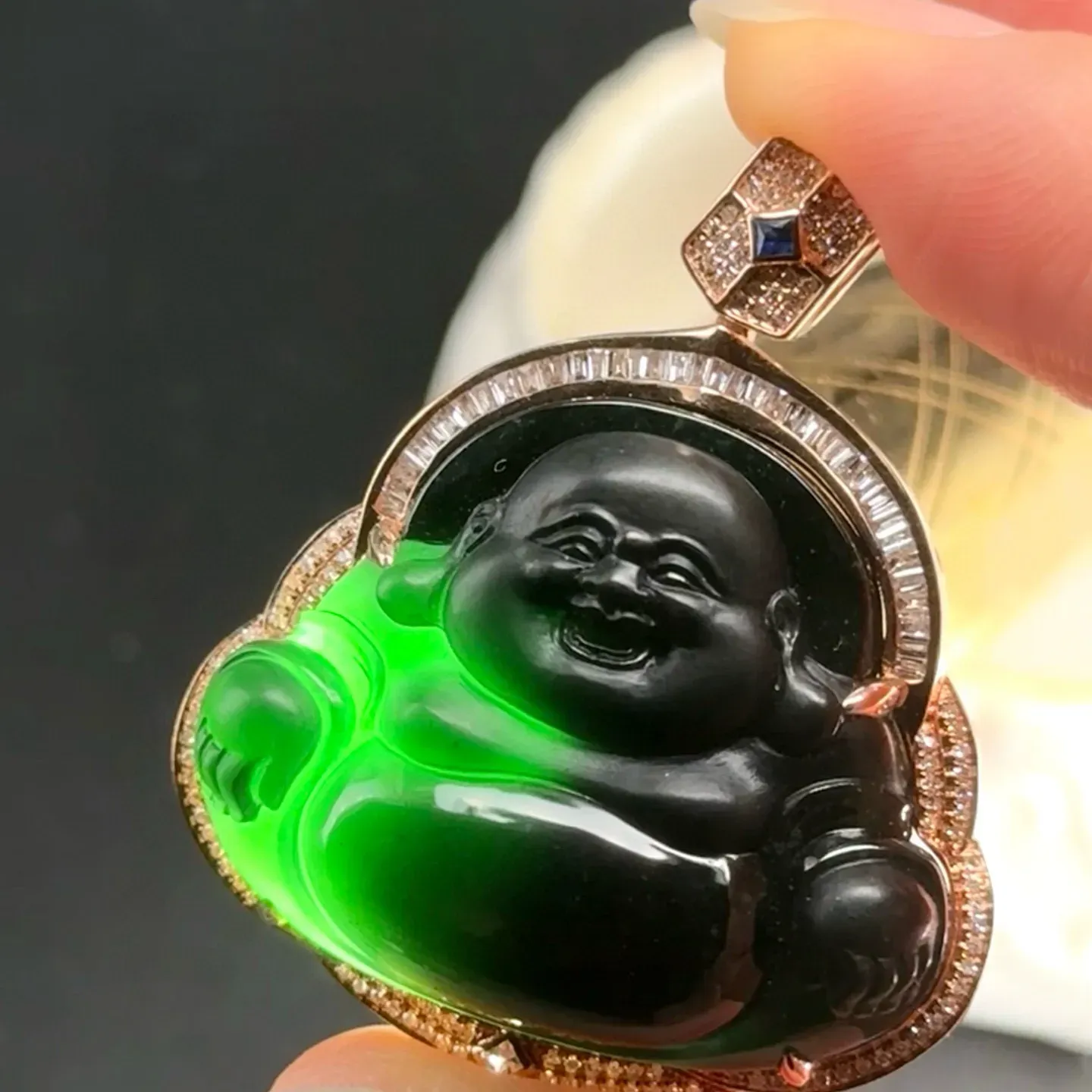 精品豪镶墨翠大肚佛 种好色正 黑度极好 打灯通透油性十足 尺寸40.5