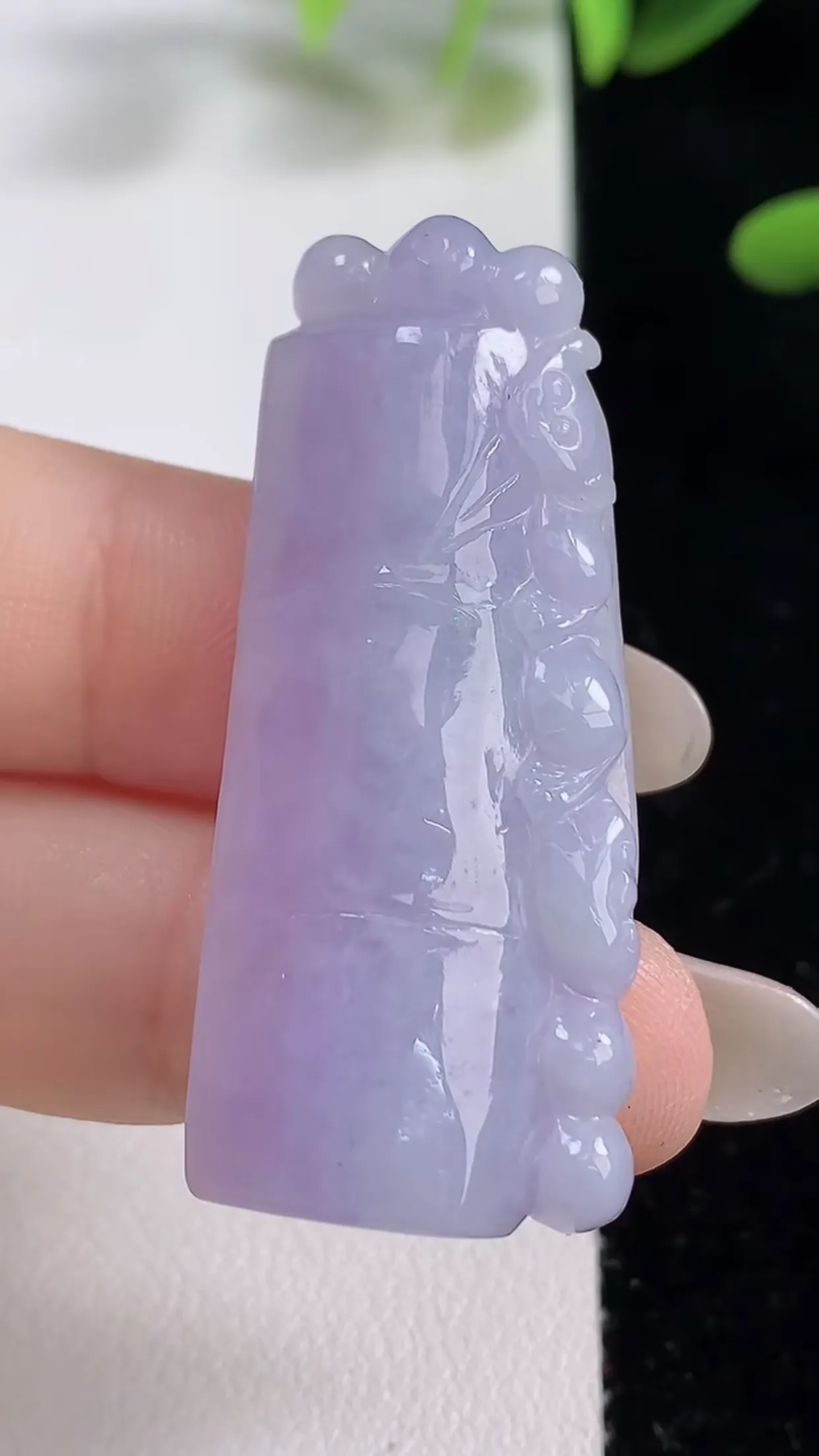缅甸天然翡翠a货 老坑料起胶冰润 紫罗兰节节高升 竹节吊坠，尺寸42.5-18.7-7.7mm  y