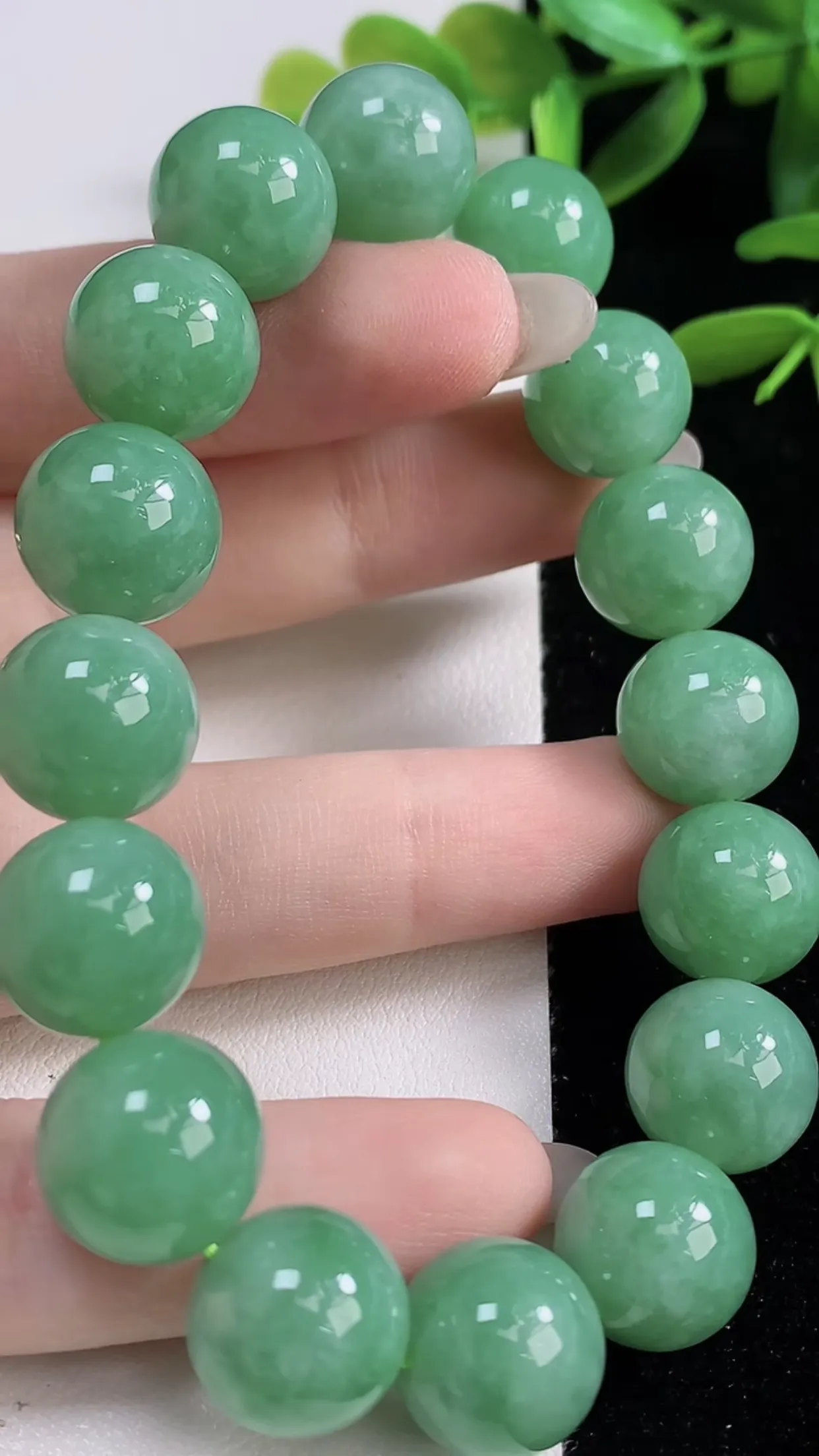 缅甸天然翡翠a货 老坑料起胶冰润 满绿圆珠手串 手链  尺寸  取一 12.6mm  y 57.34