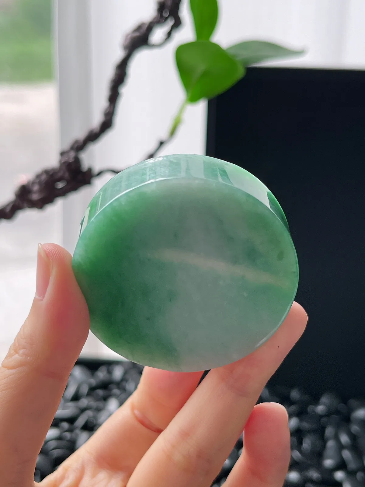 翡翠细糯化飘花镯心