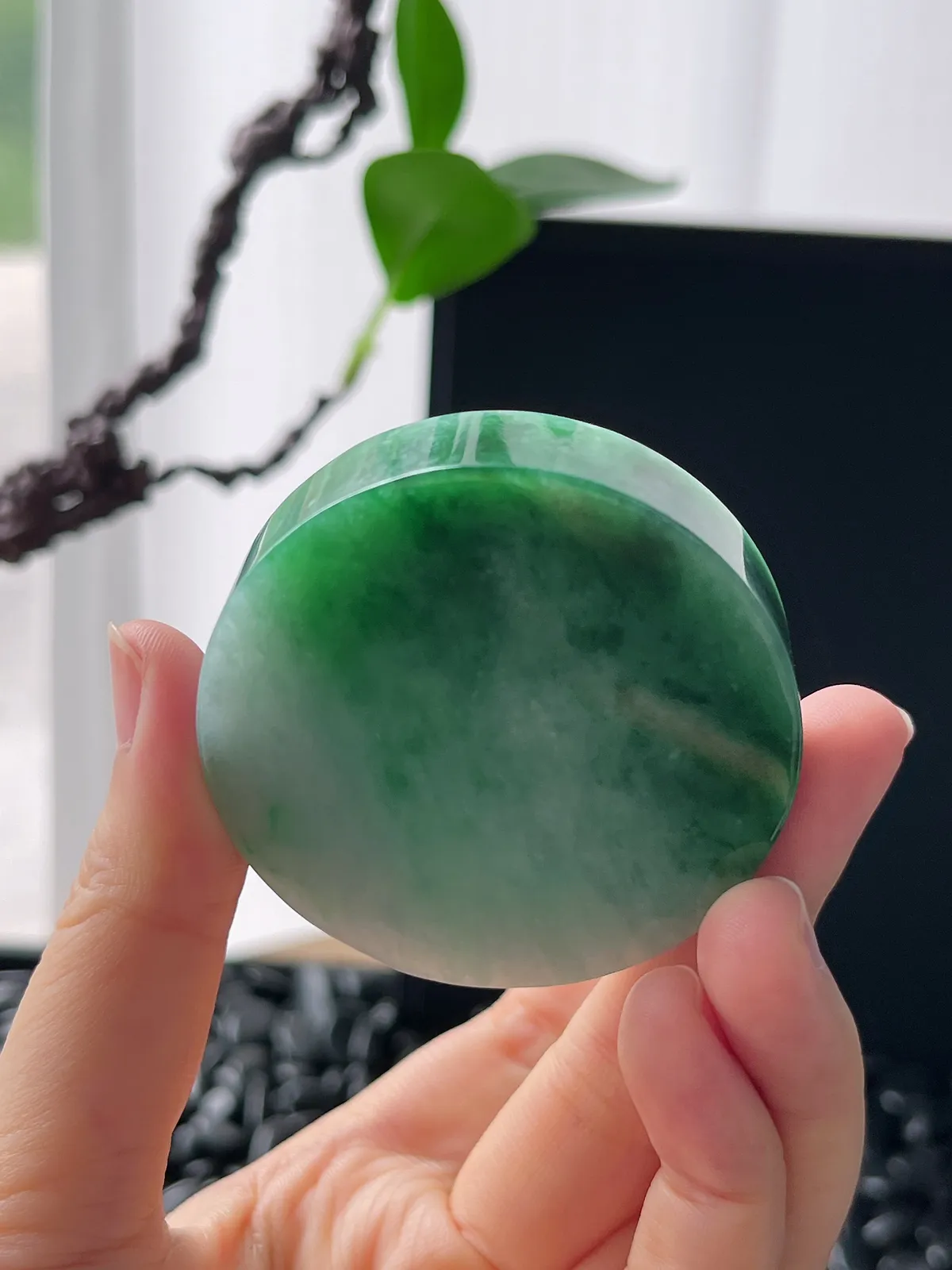 翡翠细糯化飘花镯心
