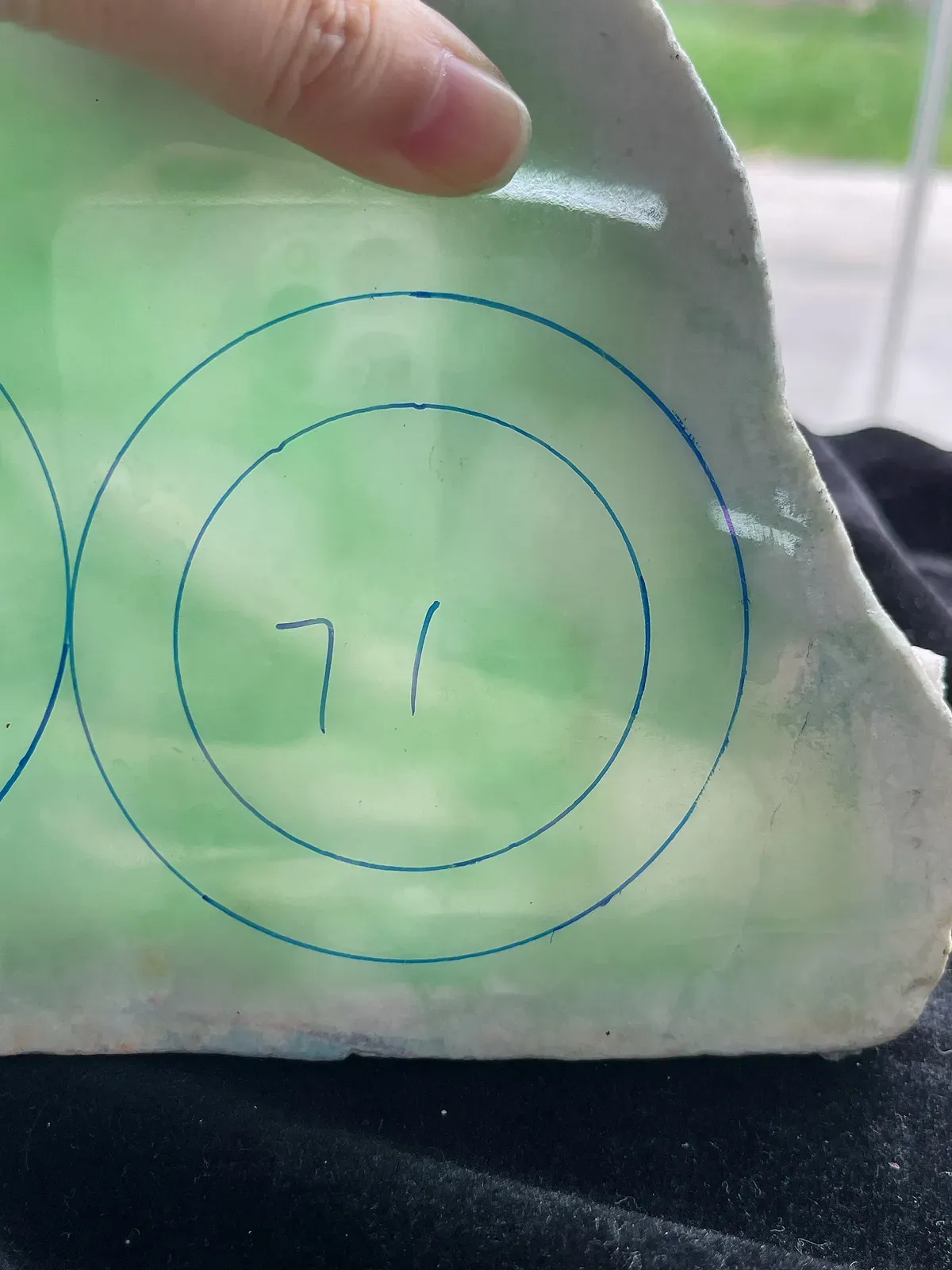 翡翠板料，⭕️正圈最大做55，圆条最大做51