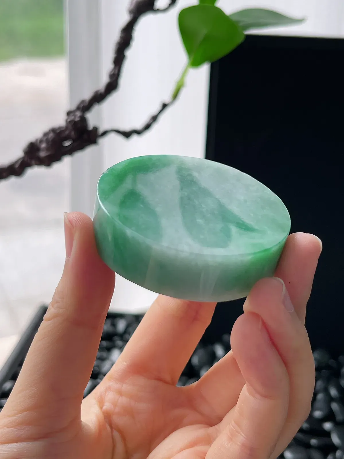 翡翠细糯化飘花镯心