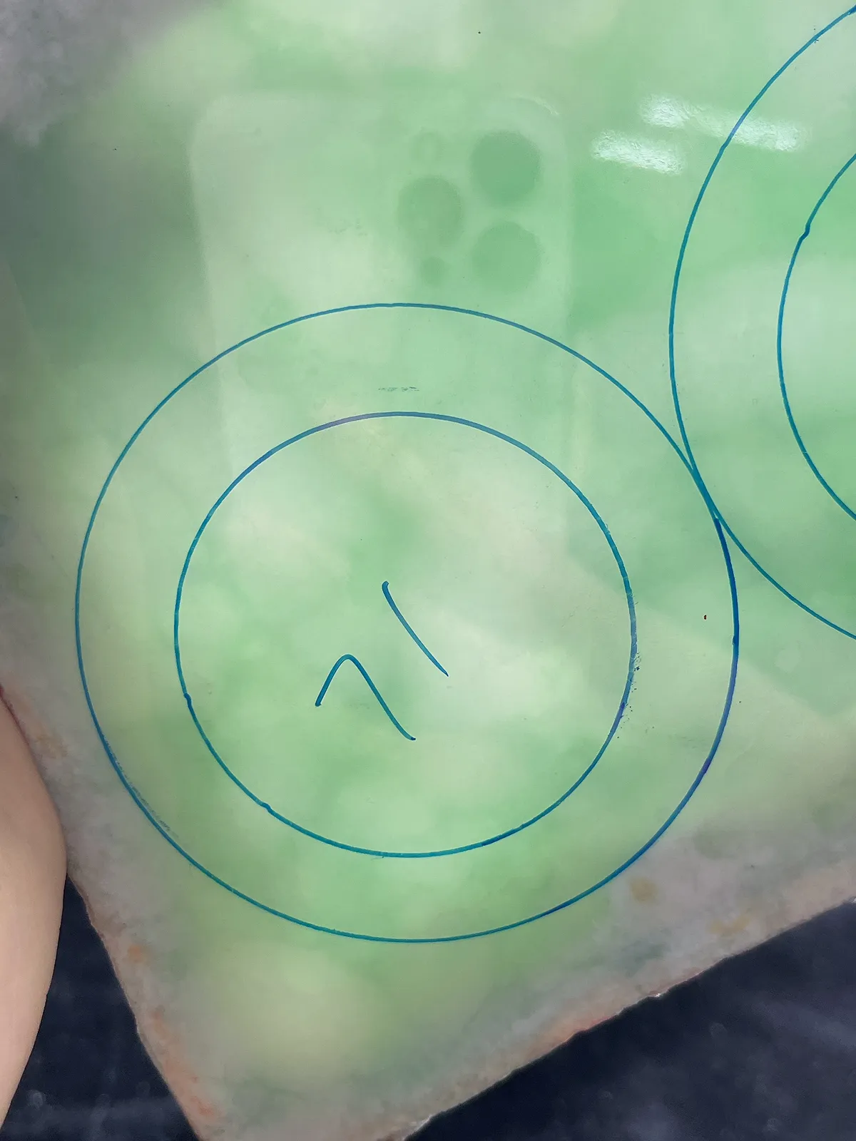 翡翠板料，⭕️正圈最大做55，圆条最大做51