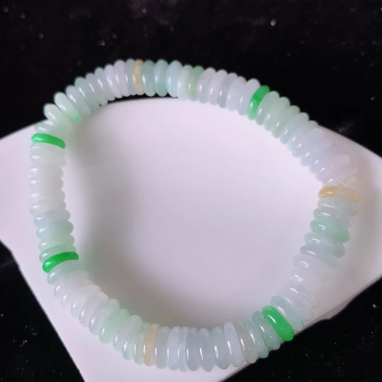 自然光实拍，冰润多宝翡翠手链，多彩翡翠手串，水润秀气，料子细腻，清爽，高档大气，自戴送礼佳品！#002.2取一尺寸7.2-2.2mm