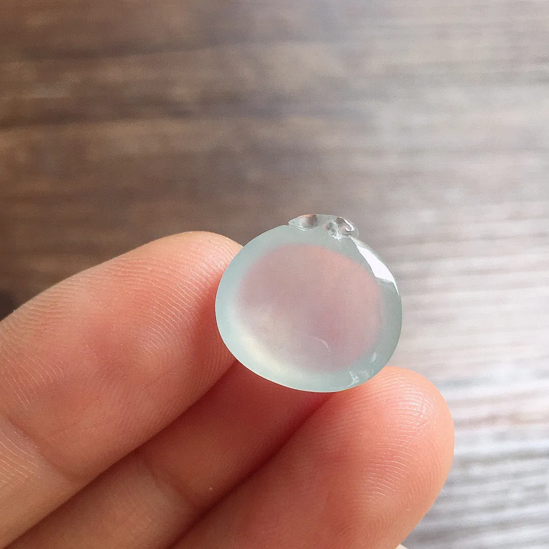 冰种苹果，镶嵌佳品，冰润细腻，种水足 尺寸14.3*14.8*5.9