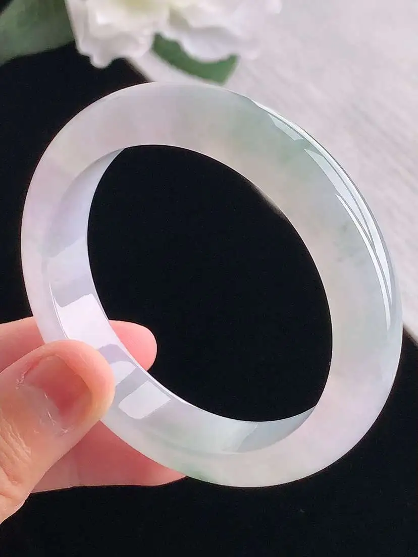 a货翡翠老坑冰种飘花正装正圈手镯52-53小圈口  尺寸52.8×12.5×8mm 重量54.45g 1012