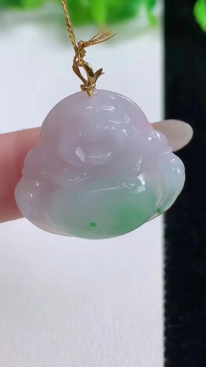 天然A货翡翠佛公吊坠，尺寸23.3-26-5.2，重量:4.52g
10月13日