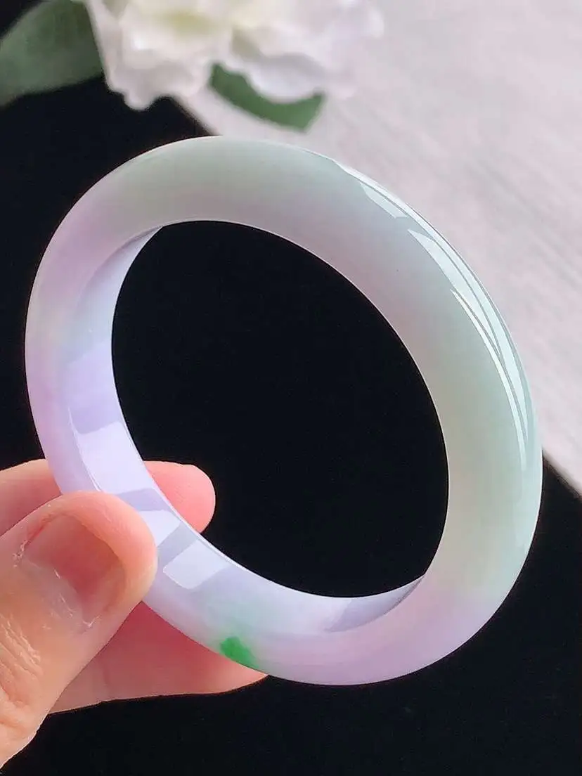 a货翡翠老坑冰种春带彩紫罗兰飘绿正装正圈手镯49-50小圈口 尺寸49×10.4×7.6mm 重量41.72g 1012F