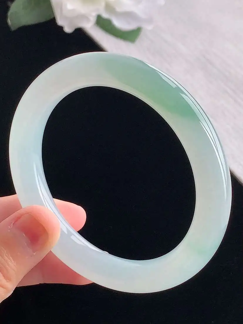 a货翡翠老坑冰种飘花圆条手镯57-58圈口 尺寸57.3×10.4mm 重量57.76g 1012
