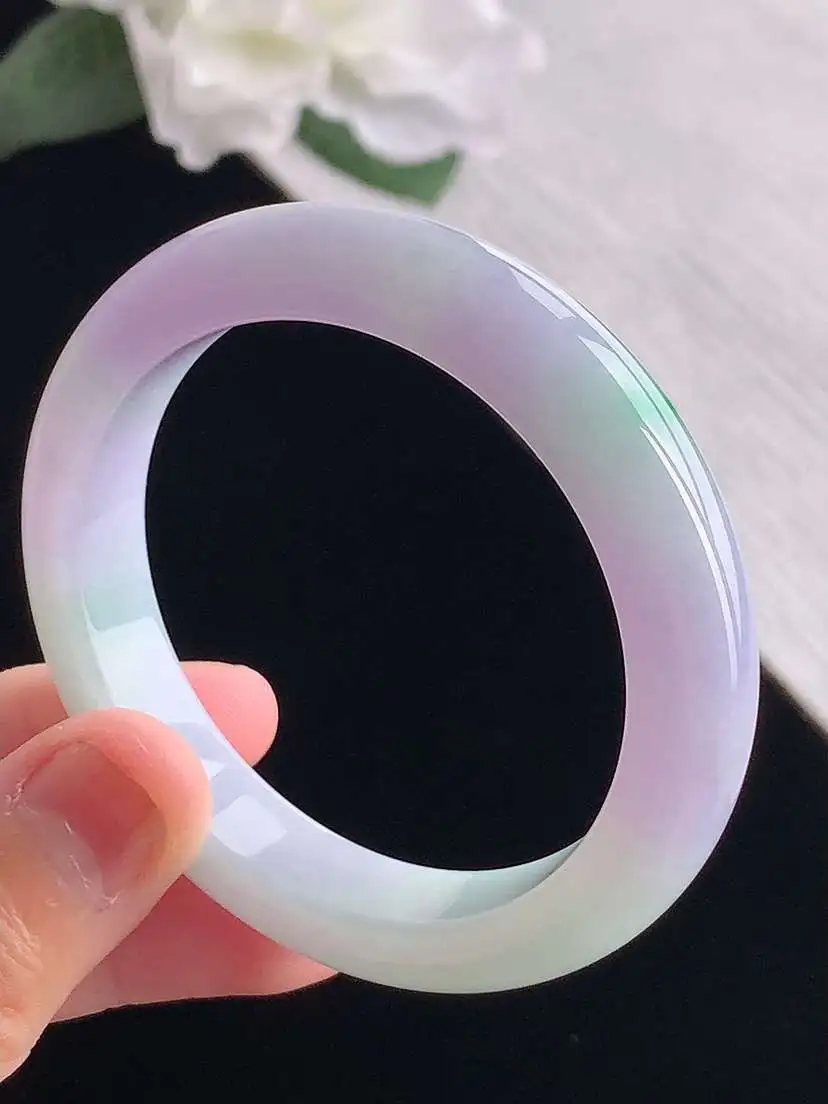 a货翡翠老坑冰种春带彩紫罗兰飘绿正装正圈手镯49-50小圈口 尺寸49×10.4×7.6mm 重量41.72g 1012F