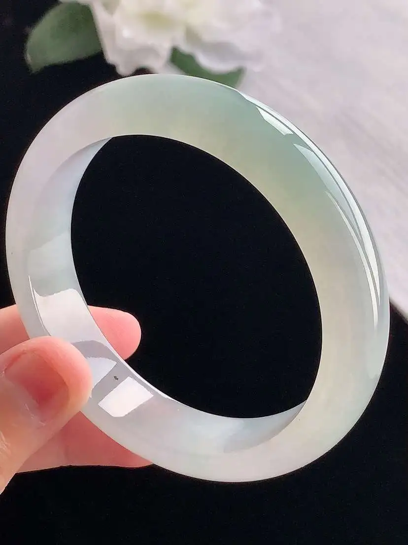 a货翡翠老坑冰种晴水正装正圈手镯56-57圈口  尺寸56×13.4×7.6mm 重量58.56g 1012