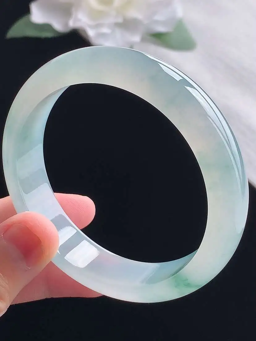 a货翡翠老坑冰种飘花正装正圈手镯55-56圈口  尺寸55.8×13.8×7.3mm 重量55.96g 1013