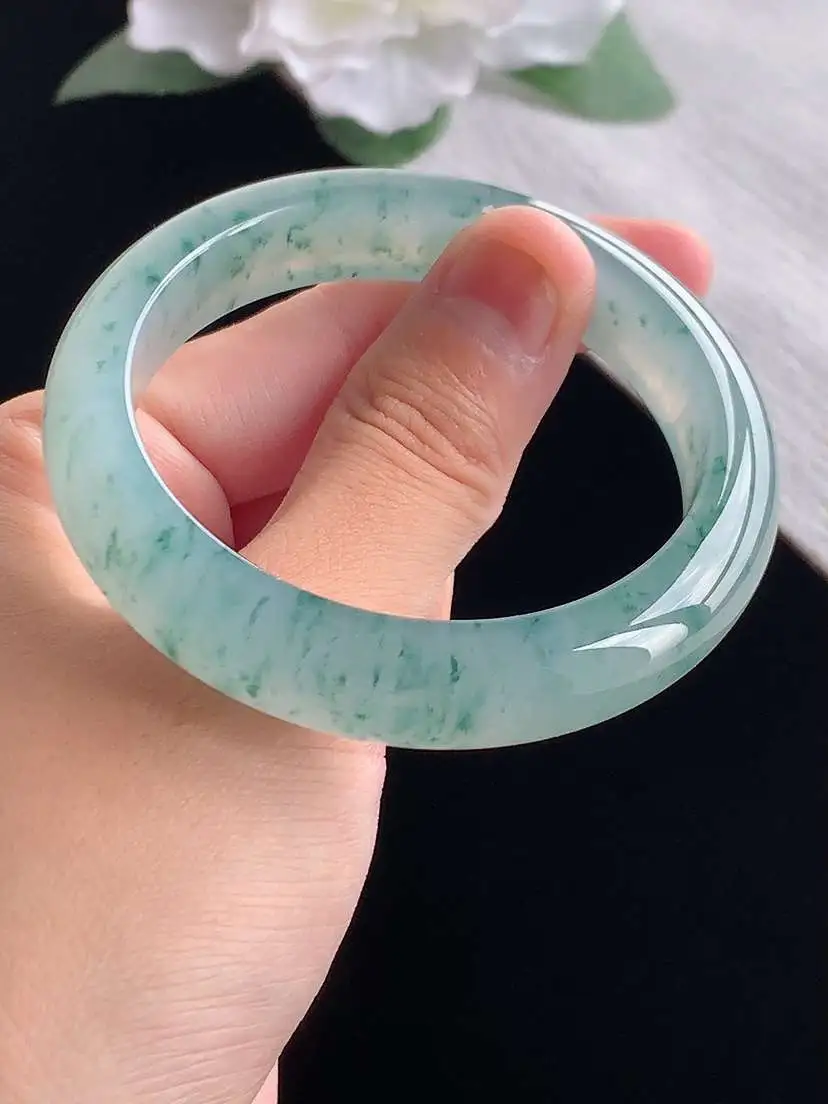 a货翡翠老坑冰种飘花正装正圈手镯51-52小圈口  尺寸51.5×11×8mm 重量47.76g 1013