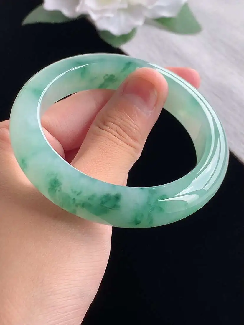 a货翡翠老坑冰种飘花正装正圈手镯52-53小圈口  尺寸52.5×12.2×8.8mm 重量60.20g 1013