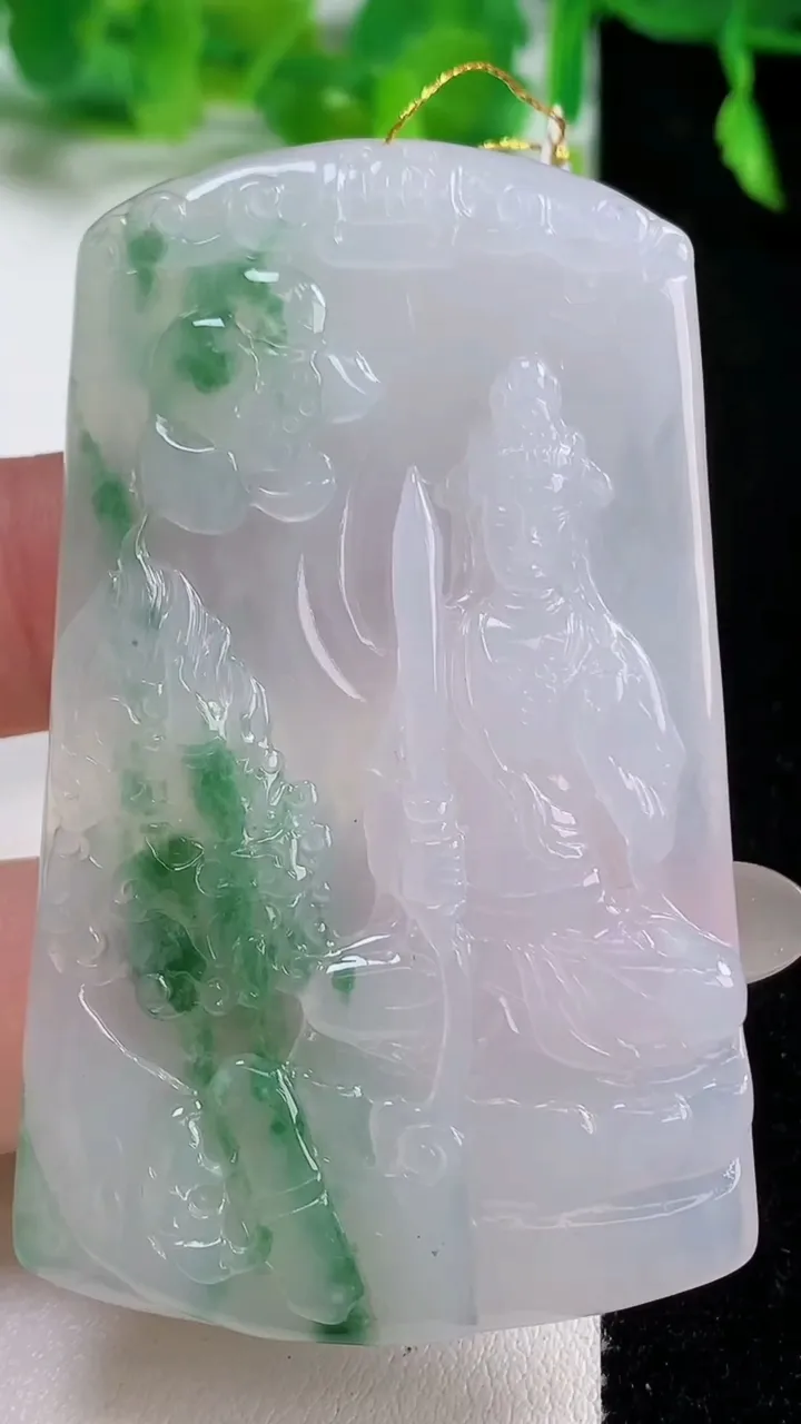 天然A货翡翠冰种飘花虚空藏菩萨吊坠，尺寸62.7-38-5.7，重量:29.35g
10月14日
