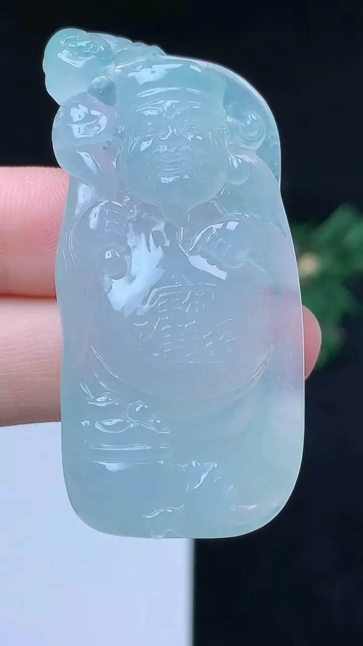 天然A货翡翠白冰财神爷吊坠，尺寸50.7-24.6-7.7，重量:19.98g
10月14日