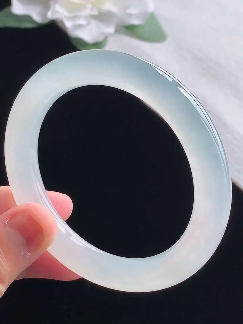 a货翡翠老坑冰种白月光圆条手镯54-55圈口  尺寸54×9.6mm 重量50.42g 1013