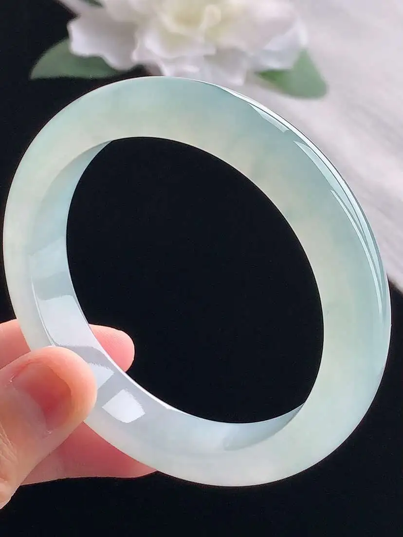 a货翡翠老坑冰种晴水正装正圈手镯57-58圈口  尺寸57.5×12.2×8.8mm 重量62.50