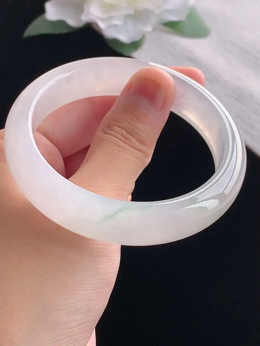 a货翡翠老坑冰种飘花正装正圈手镯56-57圈口  尺寸56.8×13.6×7.6mm 重量60.32g 1013 A79