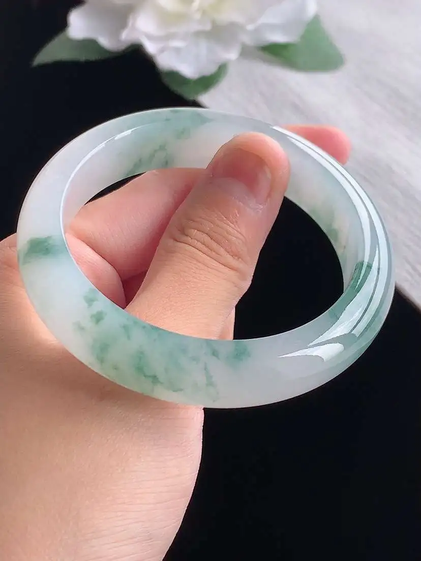 a货翡翠老坑冰种飘花正装正圈手镯53-54圈口  尺寸53.3×12.4×7.7mm 重量53.93g 1013