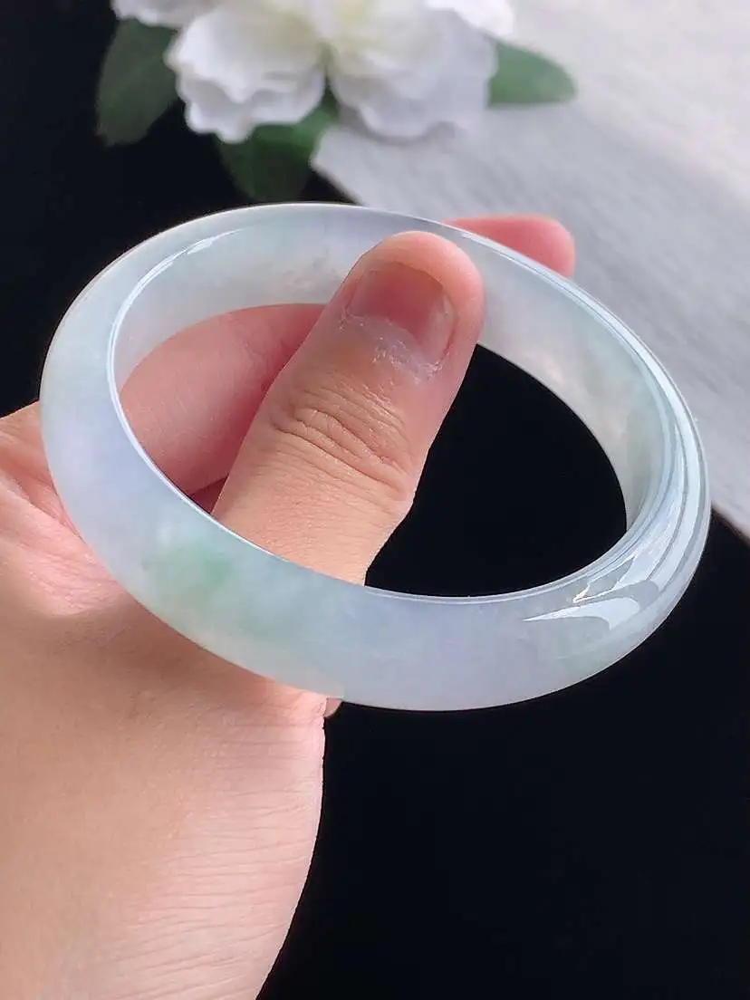 a货翡翠老坑冰种飘花贵妃手镯54-55圈口  尺寸54.2×49×12.2×7.3mm 重量45.40g 1014