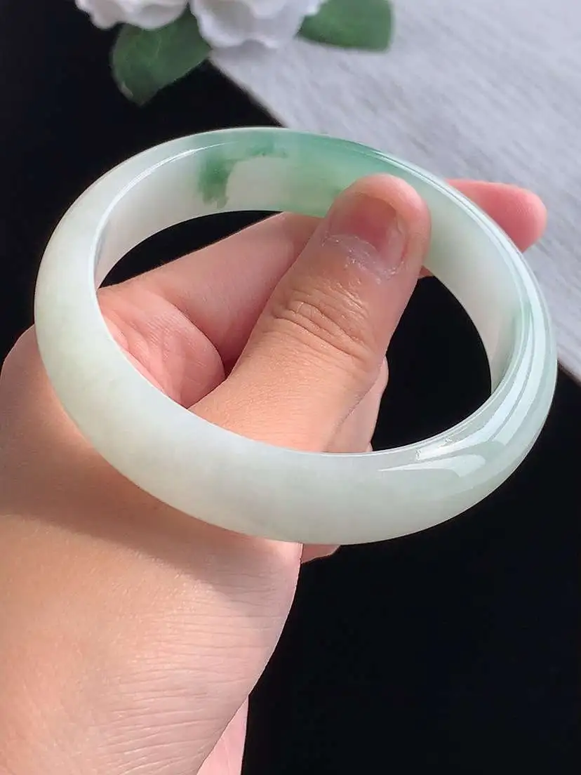 a货翡翠老坑冰种飘花正装正圈手镯57-58圈口 尺寸57×13.8×7.2mm 重量55.35g 1014