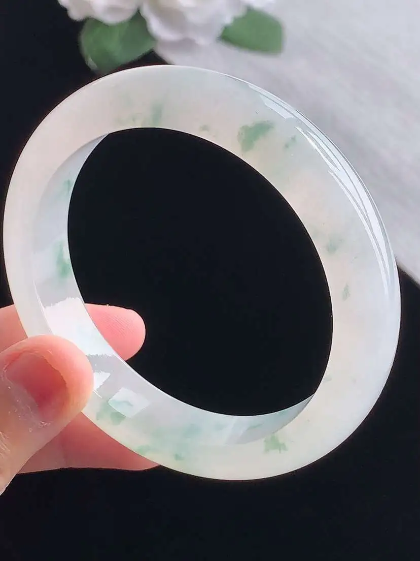 a货翡翠老坑冰种飘花正装正圈手镯55-56圈口  尺寸55.8×12.6×8mm 重量59.22g 1014