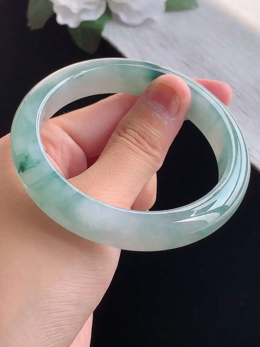 a货翡翠老坑冰种飘花正装正圈手镯57-58圈口  尺寸57.8×12×8mm 重量58.56g 1014