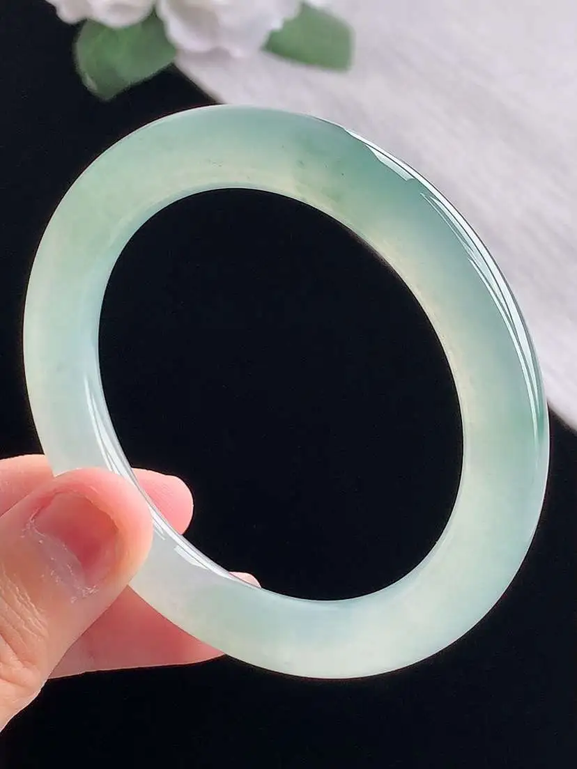 a货翡翠老坑冰种晴水飘花圆条手镯53-54圈口  尺寸53.2×9.2mm 重量46.43g 1014 A56