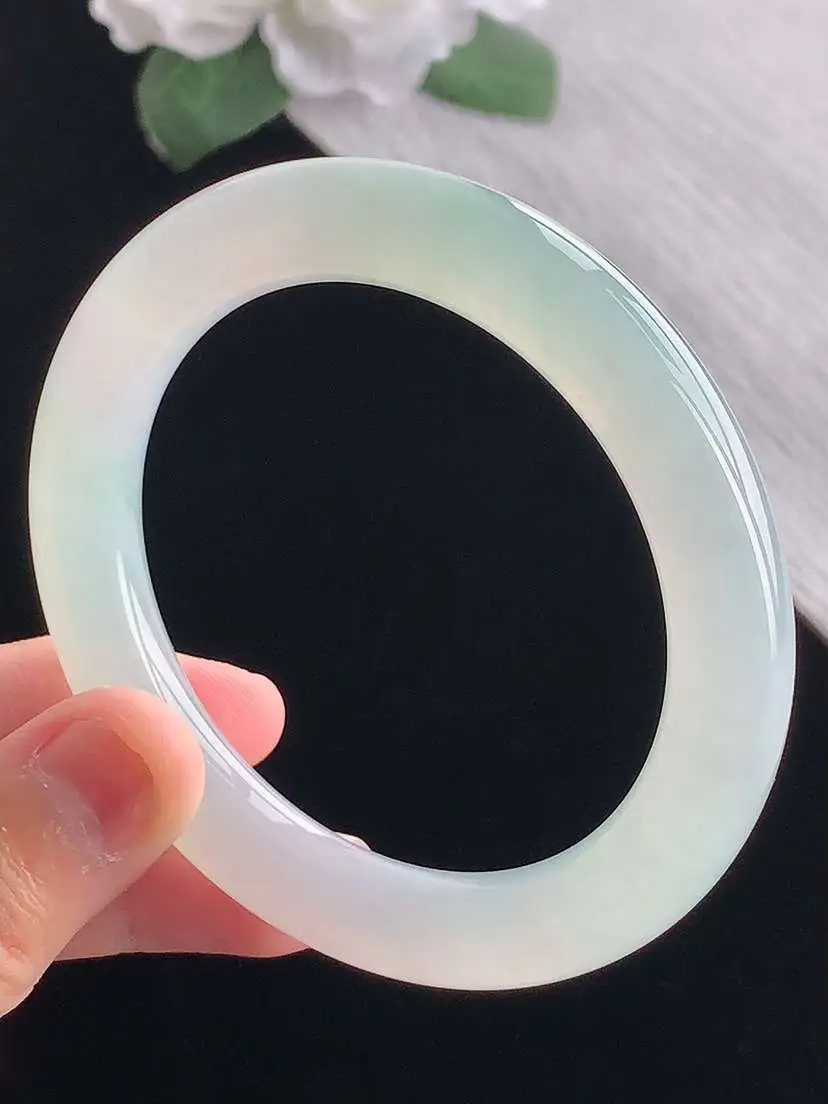 a货翡翠老坑冰种白月光圆条手镯54-55圈口 尺寸54.8×10mm 重量55.60g 1014