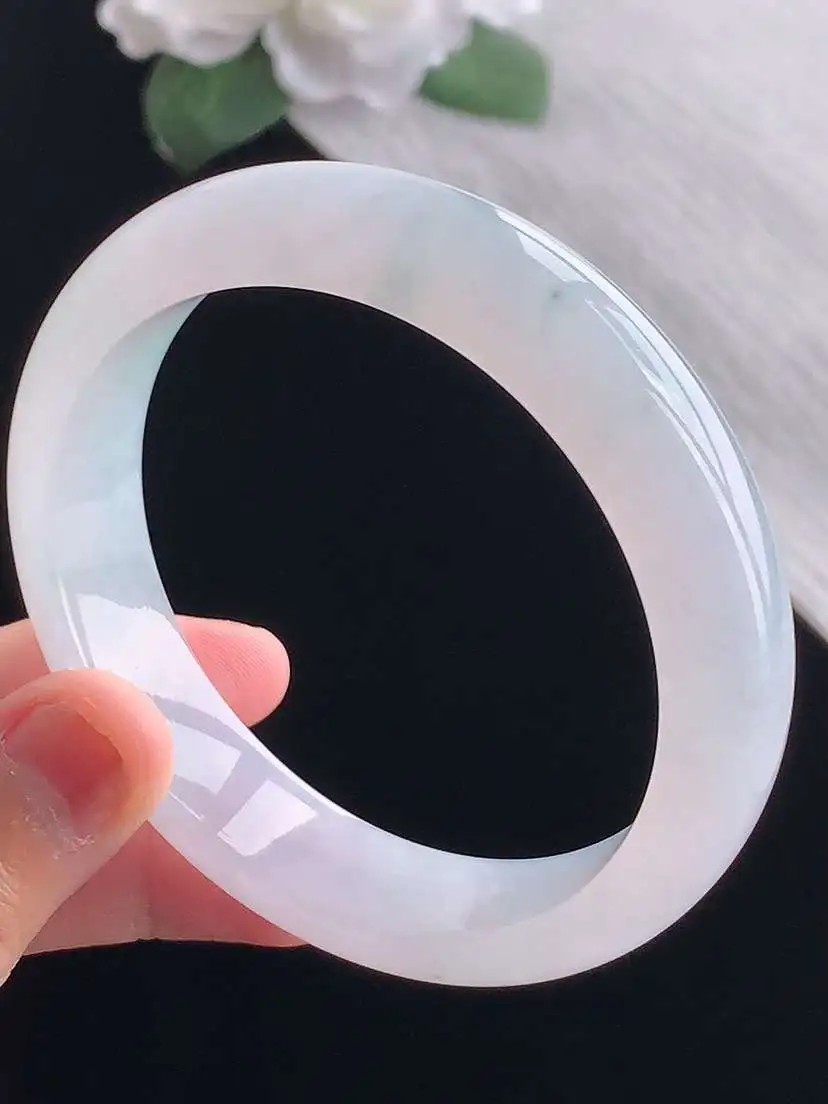 a货翡翠老坑冰种飘花正装正圈手镯58-59圈口  尺寸58.2×13.5×7.8mm 重量63.25g 1014