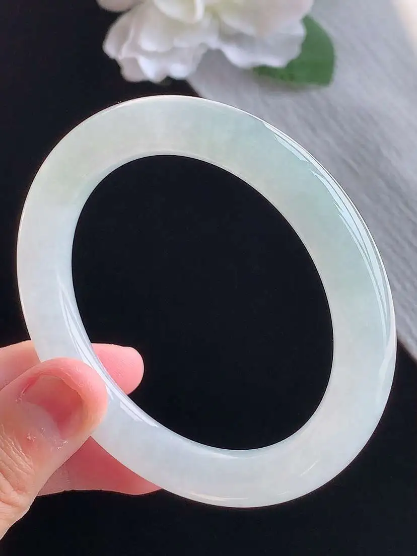 a货翡翠老坑冰种晴水圆条手镯55-56圈口  尺寸55×9.5mm 重量51.35g 1015