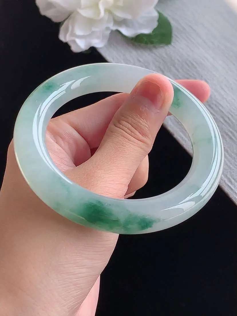 a货翡翠老坑冰种飘花胖圆条手镯56-57圈口 尺寸56.5×11.7mm 重量78.52g 1015