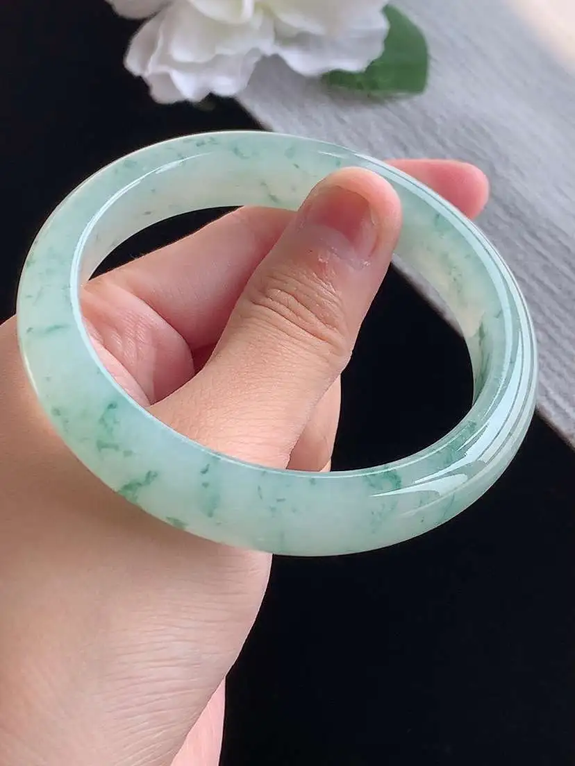 a货翡翠老坑冰种飘花正装正圈手镯59-60大圈口  尺寸59.7×12.3×8mm 重量59.95g 1015