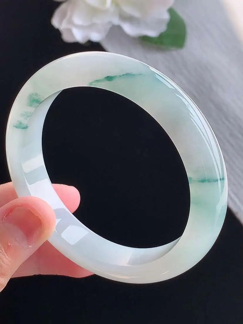 a货翡翠老坑冰种飘花正装正圈手镯55-56圈口  尺寸55×11.8×8mm 重量52.63g 10