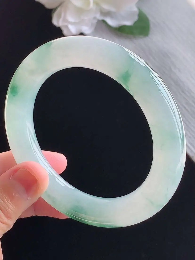 a货翡翠老坑冰种飘花胖圆条手镯56-57圈口 尺寸56.5×11.7mm 重量78.52g 1015