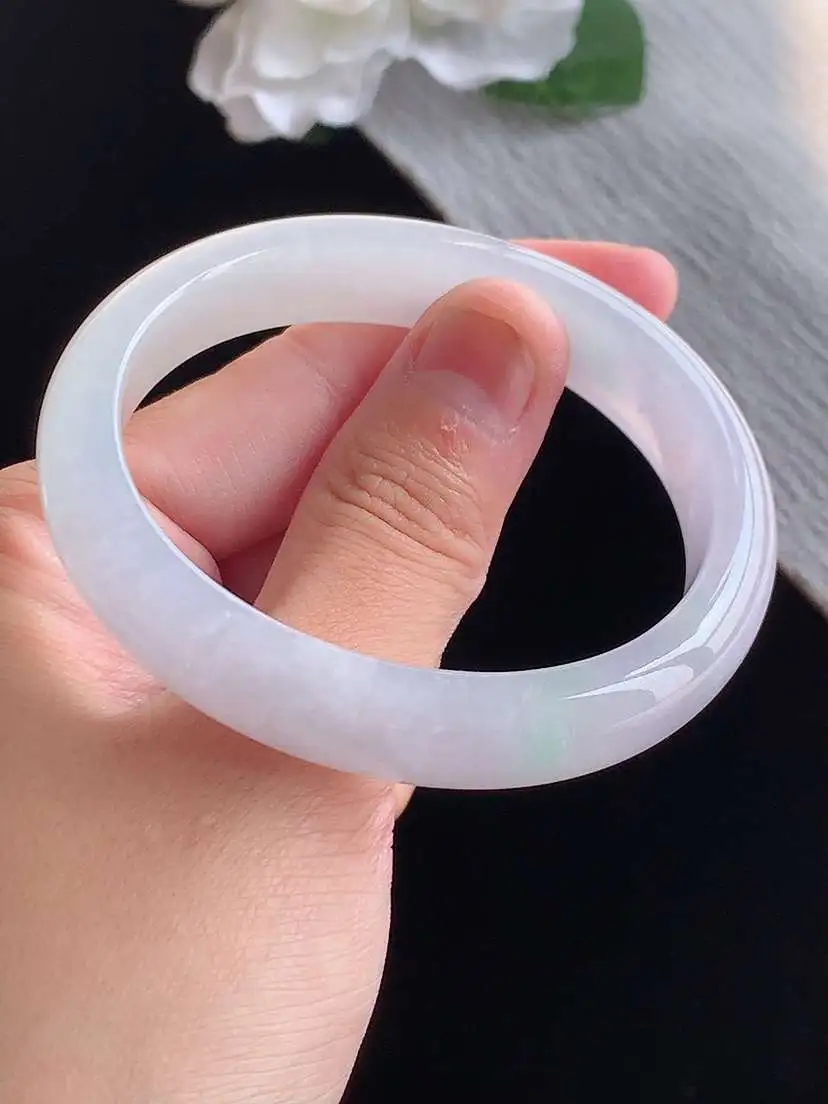 a货翡翠老坑冰种紫罗兰贵妃手镯53-54圈口  尺寸53.5×47×11.4×7mm 重量42.56g 1015