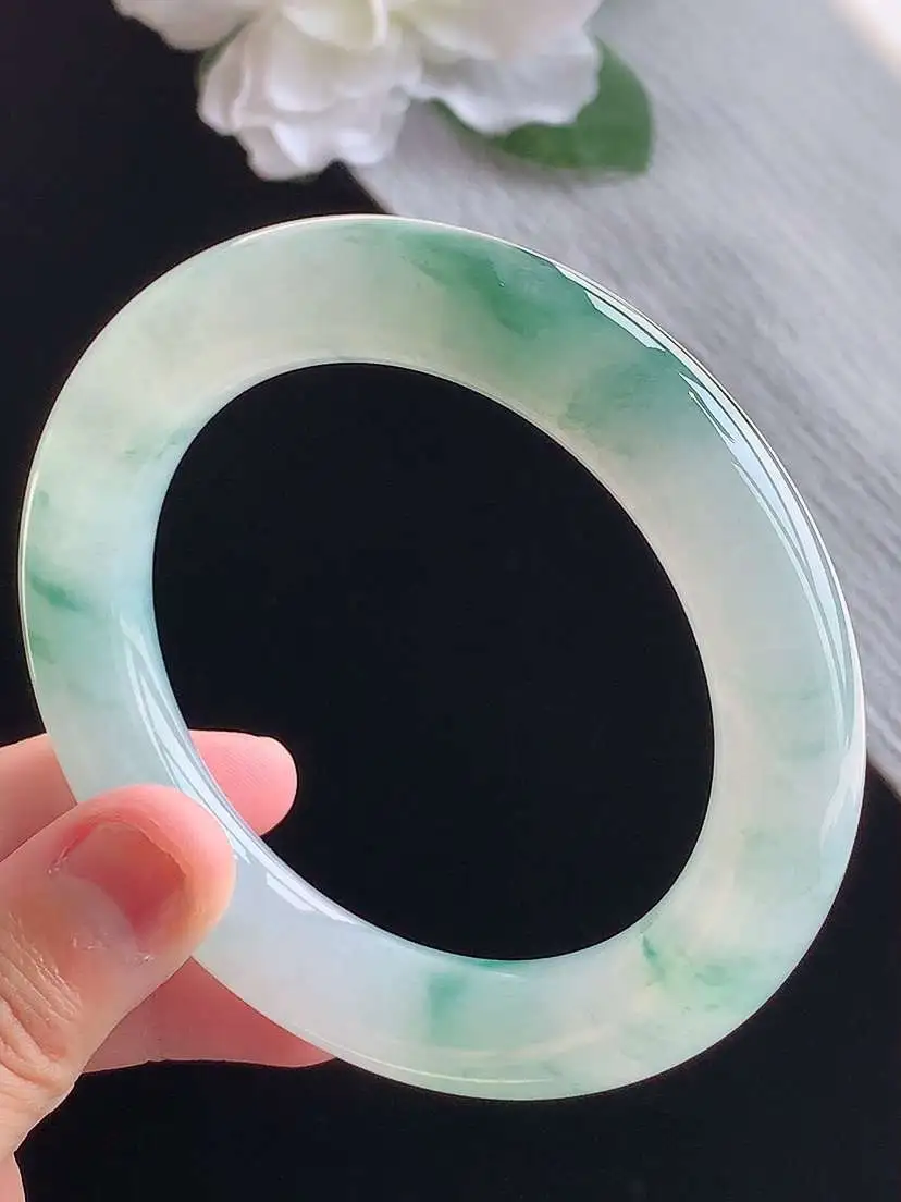 a货翡翠老坑冰种飘花胖圆条手镯56-57圈口 尺寸56.5×11.7mm 重量78.52g 1015