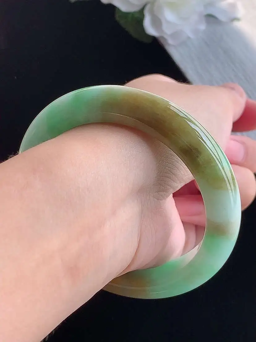 a货翡翠老坑冰种黄加绿双彩厚装正装正圈手镯57-58圈口  尺寸57.5×12.8×9.4mm 重量70.15g 1015
