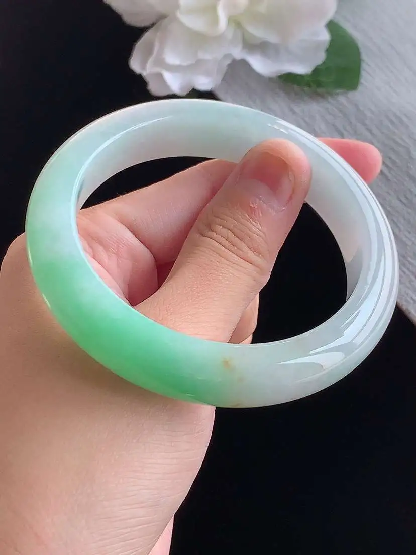 a货翡翠老坑冰种黄加绿双彩正装正圈手镯57-58圈口 尺寸57×12.8×8.8mm 重量66.40g 1015