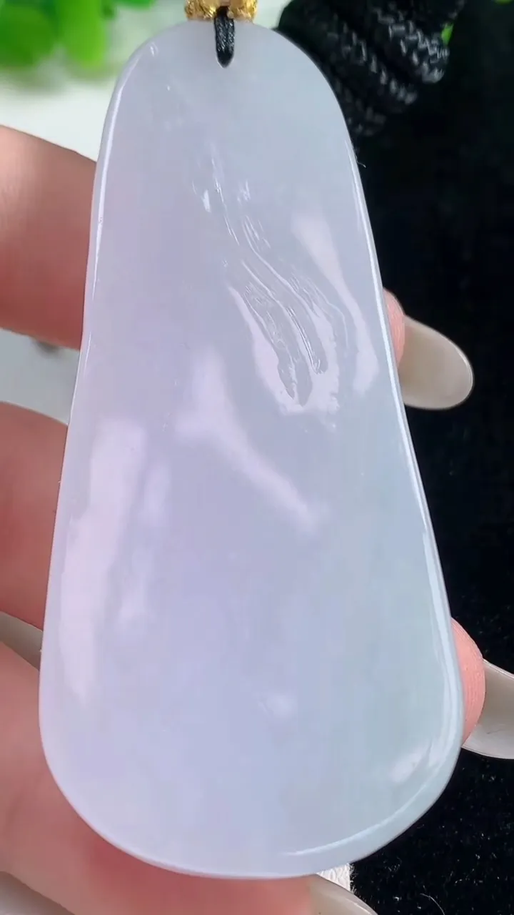 天然A货翡翠冰种紫罗兰大势至观音菩萨吊坠，尺寸69.4-30.4-11.2，重量:53.96g
10月17日