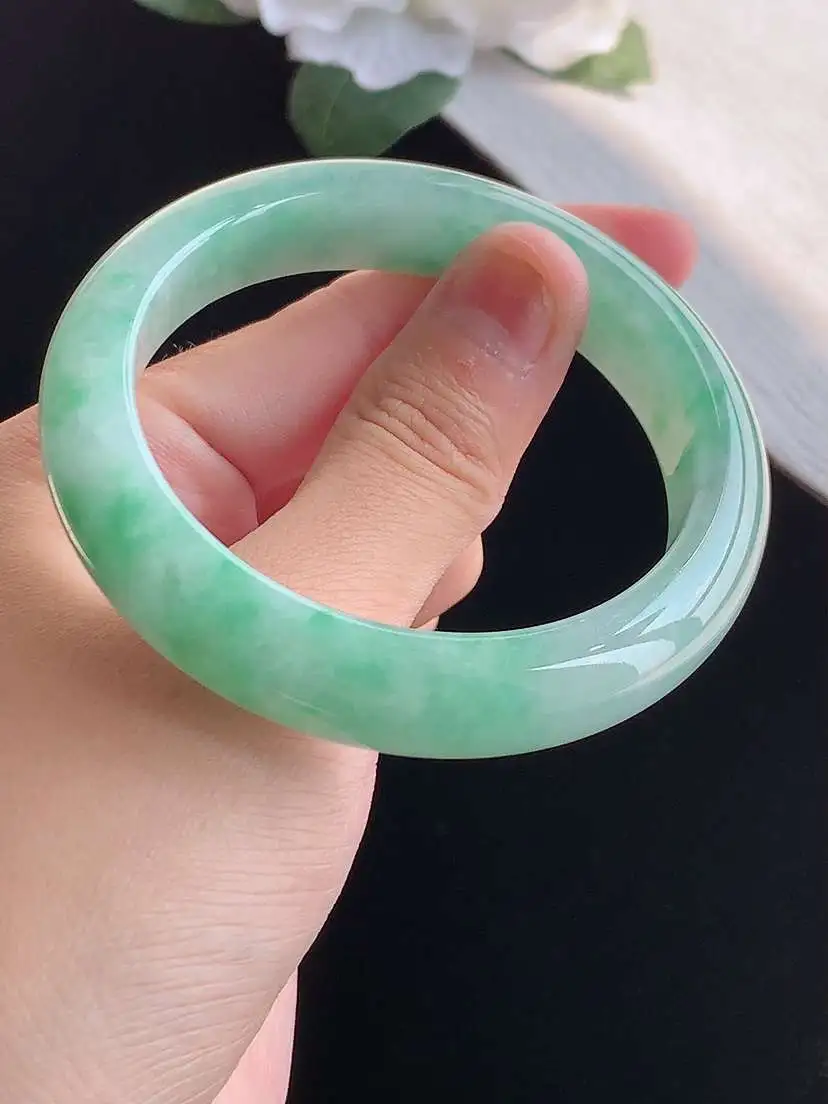 a货翡翠老坑冰种满绿正装正圈手镯54-55圈口  尺寸54×12×8.5mm 重量56.12g 1016
