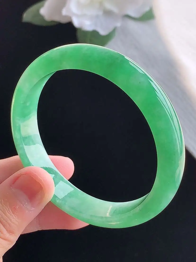 a货翡翠老坑冰种满绿正装正圈手镯54-55圈口  尺寸54×11×7mm 重量40.66g 1016