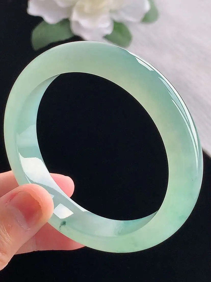 a货翡翠老坑冰种晴水飘花正装正圈手镯56-57圈口  尺寸56.5×12.5×8.5mm 重量60.10g 1017