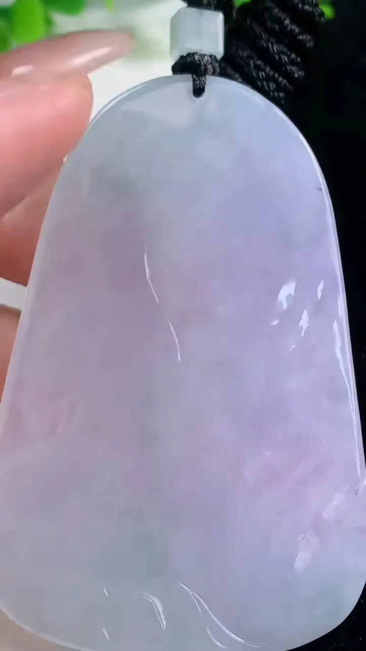 天然A货翡翠种紫罗兰普贤菩萨吊坠，尺寸68.8-45.5-6，重量:43.36g
10月18日