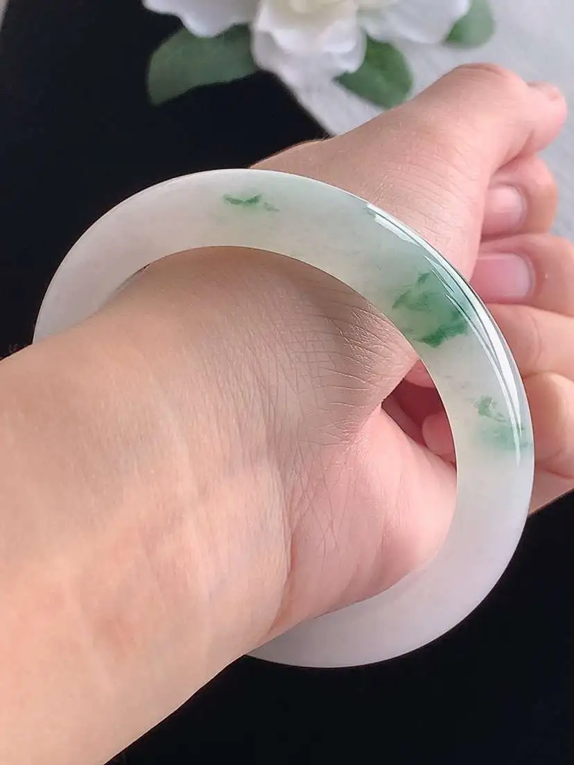 a货翡翠老坑冰种飘花正装正圈手镯58-59圈口  尺寸58×11.5×9mm 重量63.16g 1017